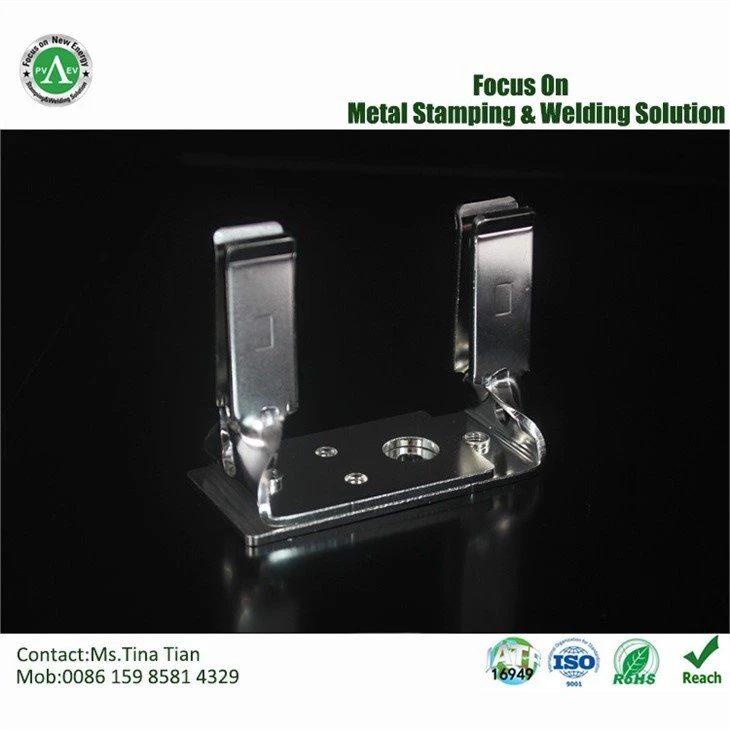 Upper and lower sockets